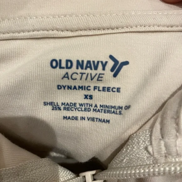 Old Navy Active Cream Fleece Pullover - Picture 4 of 4